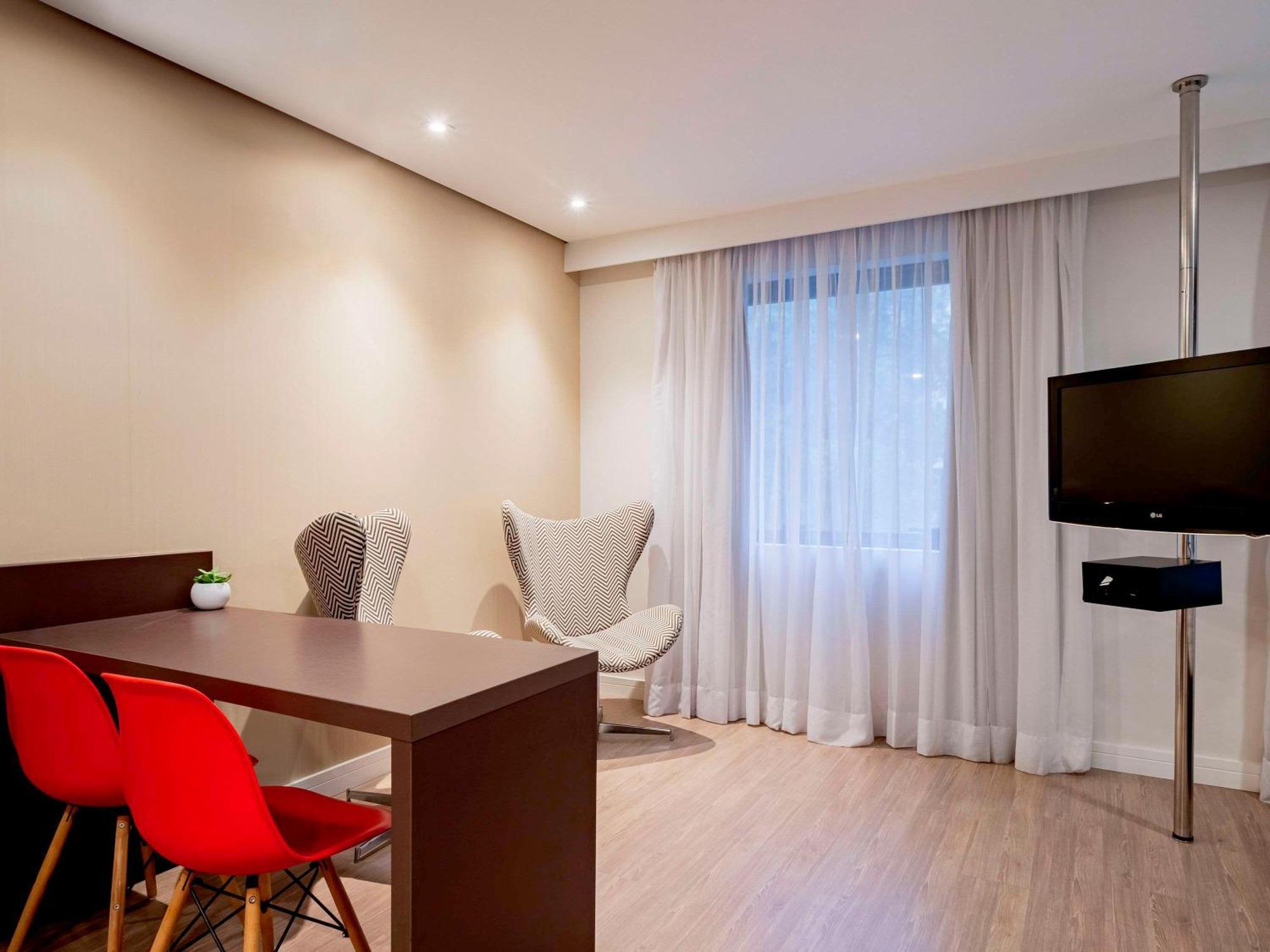 Mercure Sao Paulo Moema Times Square Екстер'єр фото